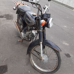 ジャンク：５０ｃｃバイク鍵なし（引き取り限定）