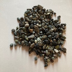 砂利5〜9mm約4.2kg