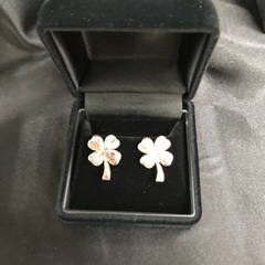 CHANEL/四葉のクローバーピアス/SV925