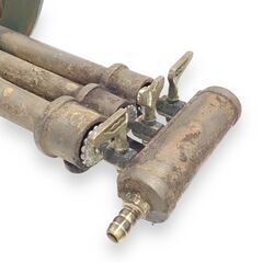 24Y479 ジ 業務用鋳物コンロ 3重 外側直径43cm LPガス用 厨房機器 中古品の画像