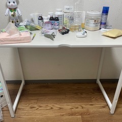 イケア　テーブル