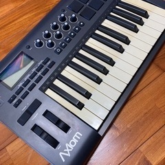 DTM DAW用　MIDI鍵盤　M-AUDIO AXIOM