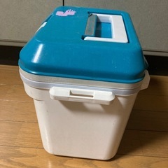 クーラーボックスの画像