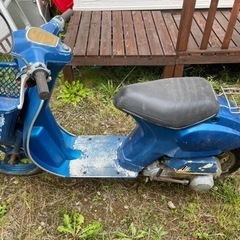タクティー

