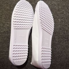 新品、箱あり　上履き26.0の画像