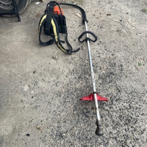 ゼノア背負い式草刈り機Tk2600EZ.26cc中古品決まりました