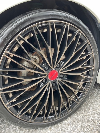 タイヤ4本19インチ