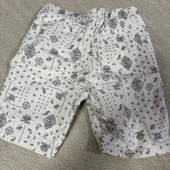 【最終価格】ユニクロ キッズ用ハーフパンツの画像