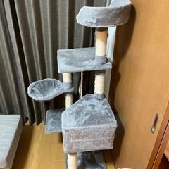 【至急】キャットタワーの画像