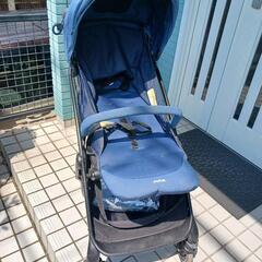 joie 折り畳み式ベビーカーの画像