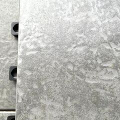 デッキ付きジョイントタイル 300角シェベル グレー 50枚程の画像