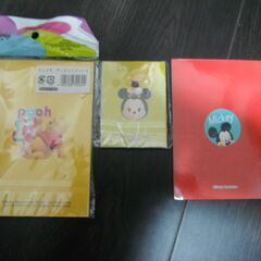 【未使用】ディズニー　ミニ　メモ　メモ帳　3冊まとめて　プーさん　ミッキーの画像