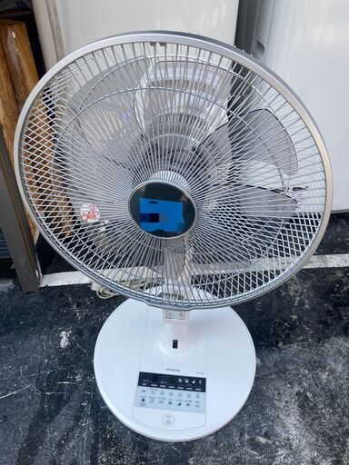 ☆中古￥4,500！【店長おすすめ！】HITACHI　扇風機　家電　2018年製　HEF-DC500型　【BG170】
