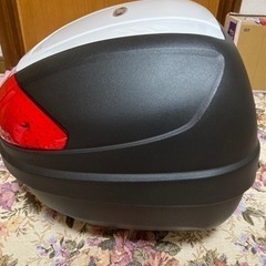 GIVIリアボックス
の画像