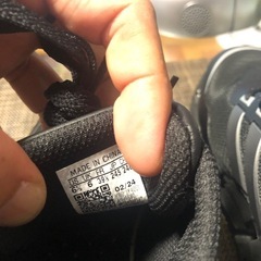 未使用】adidasのランニングシューズの画像