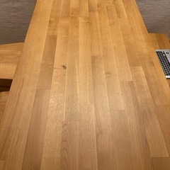 1xダインイングテーブル4人掛け135x80cm  Orzオーク　無垢材 (中古)の画像