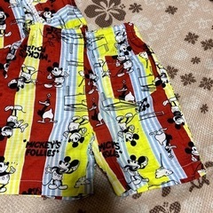 ディズニー　ミッキー柄　　　　　ミッキー柄　甚平　80センチ　　の画像