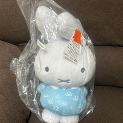 ミッフィーぬいぐるみ
