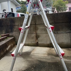 アルミ脚立
の画像