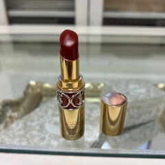 定価5500- イヴサンローラン　ルージュヴォリュプテシャイン　...