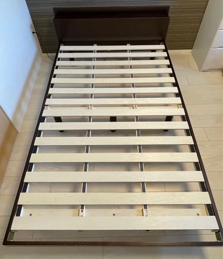 セミダブルベットフレーム