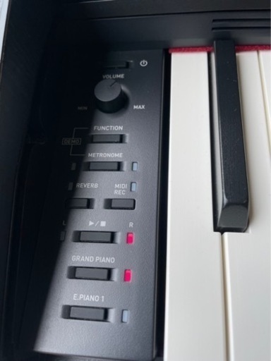 中古美品CasioカシオPX-770BK ブラックウッド調 Privia 88鍵盤 電子ピアノ2019年製