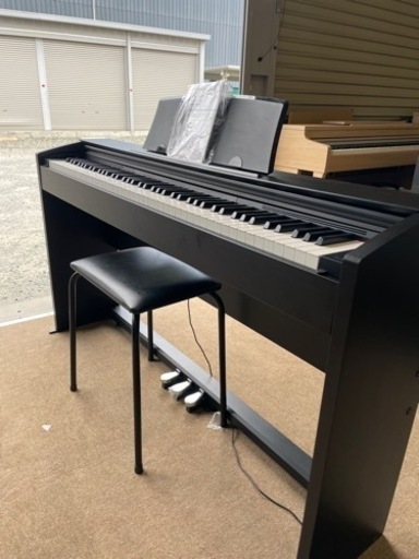 中古美品CasioカシオPX-770BK ブラックウッド調 Privia 88鍵盤 電子ピアノ2019年製