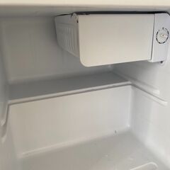 【早い者勝ち】PRC-B051D-W製ミニ冷蔵庫