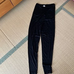 UNIQLマタニティレギンス