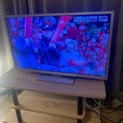 テレビとテレビ台セット〈決まりました〉の画像