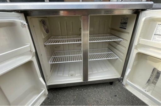 【動確済み】ホシザキ 業務用テーブル形冷凍冷蔵庫 RFT-150PTE1 1500×450×800 単相 100V 台下冷凍冷蔵庫 厨
