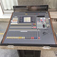 デジタルミキサー　YAMAHA O2R