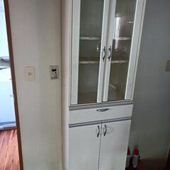 食器棚