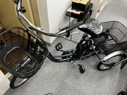 E-PAR+ON 電動三輪自転車 バッテリー、充電器、鍵付属