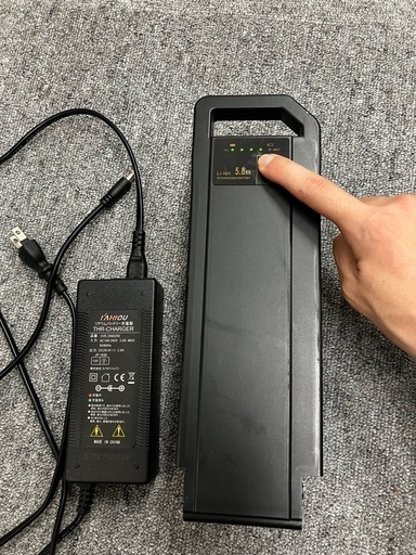 E-PAR+ON 電動三輪自転車 バッテリー、充電器、鍵付属