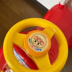 アンパンマン　車の画像