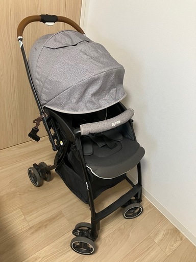 【相談中】アップリカ　ベビーカー　ラクーナクッション