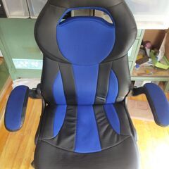 ゲーミングチェア　アイリスオーヤマ製の画像