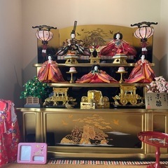 雛人形　(ハローキティ雛付き) 