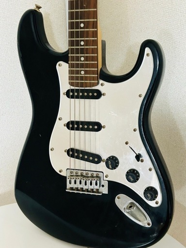 値下げしました！エレキギター　Mavis シリアルナンバー374670 【j100】