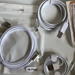 iPhone 充電ケーブルの画像