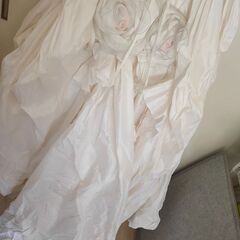ウエディングドレスの画像