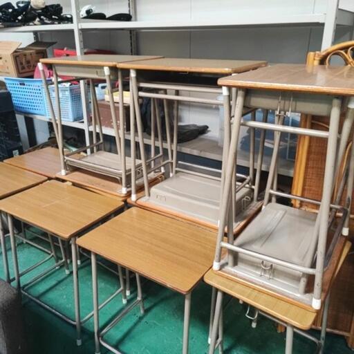 学校机　昔なつかし　格安　机のみ