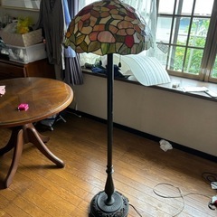 ステンドグラス照明スタンド