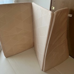 敷きマットレス