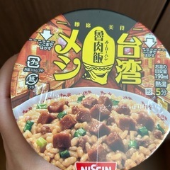 カップ麺詰め合わせ