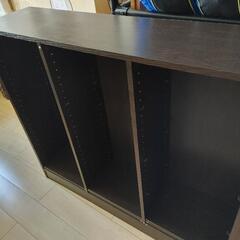 本棚（文庫本）の画像