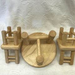 ⭐︎ドリーム2号館⭐︎ジモティ割/丸テーブル・イス2客セット ミニチュアの画像