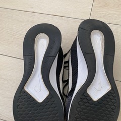 NIKE スニーカー　23.5cmの画像