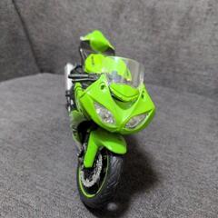 Kawasaki ニンジャ　ZX10-R　バイクの画像
